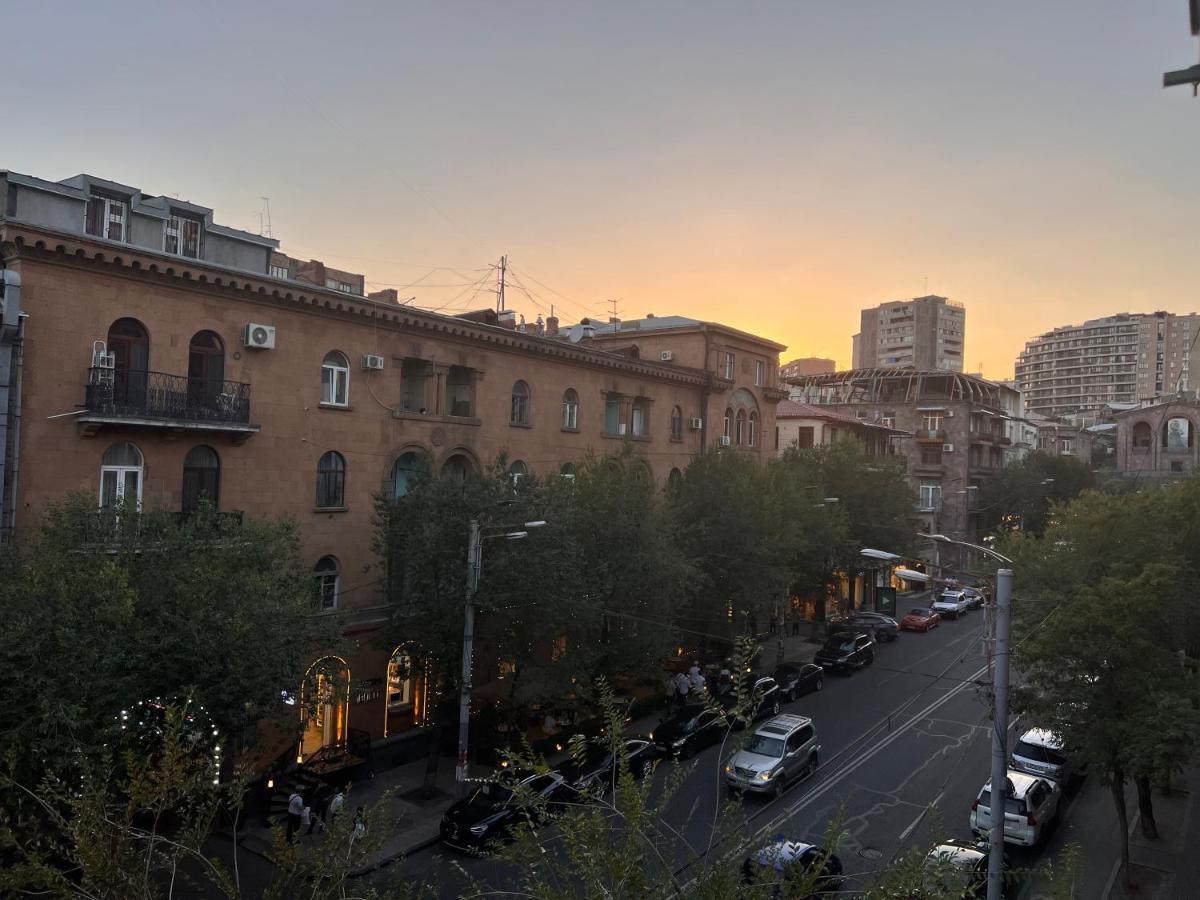 Tumanyan Apartments Erevan Exterior foto